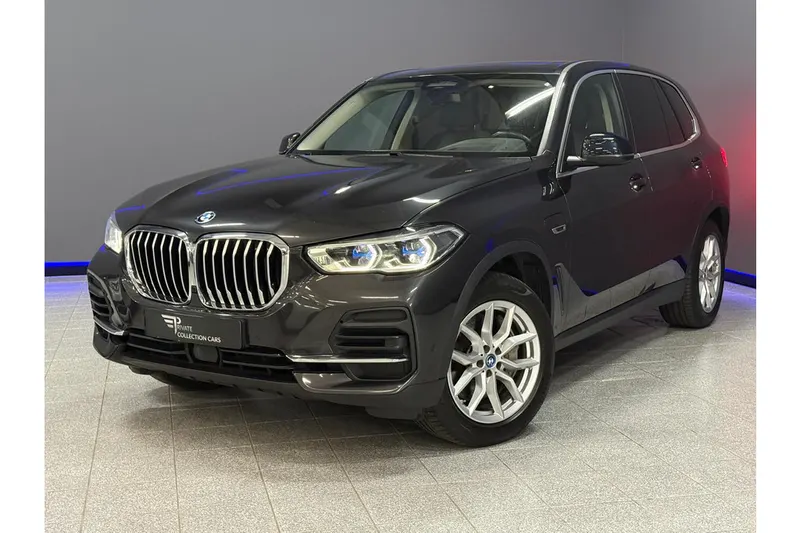 BMW X5 (2022)