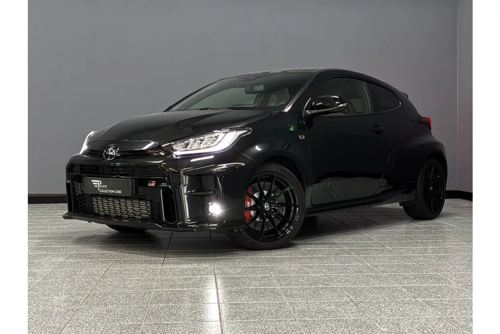 Toyota Yaris (2021) — foto 1