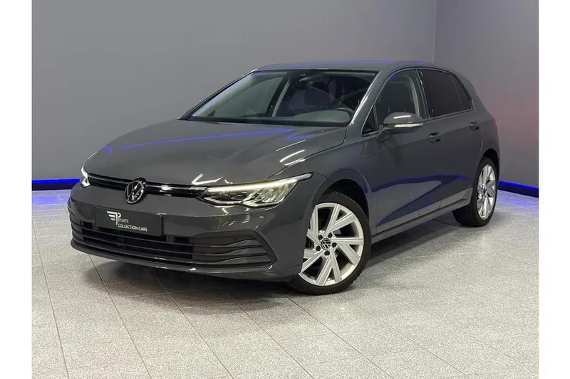 Volkswagen Golf (2022)