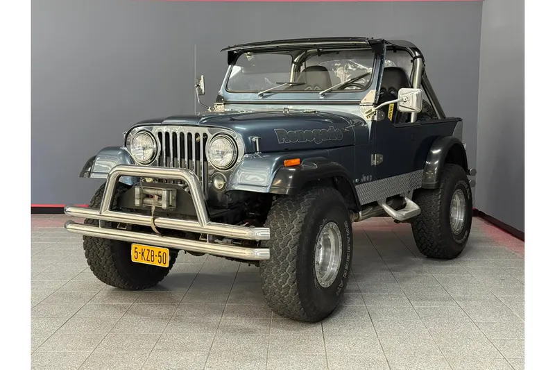 Jeep CJ-7 (1983)
