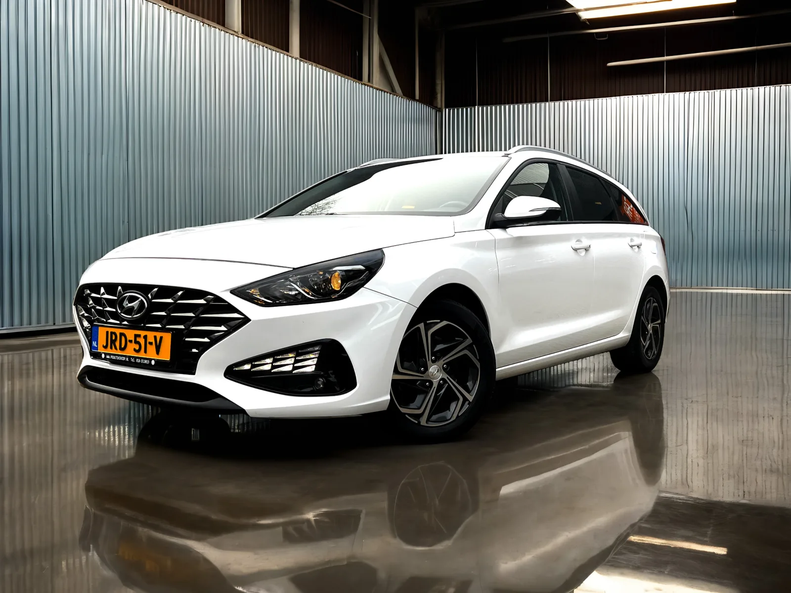 Hyundai i30 (2023) — foto 1