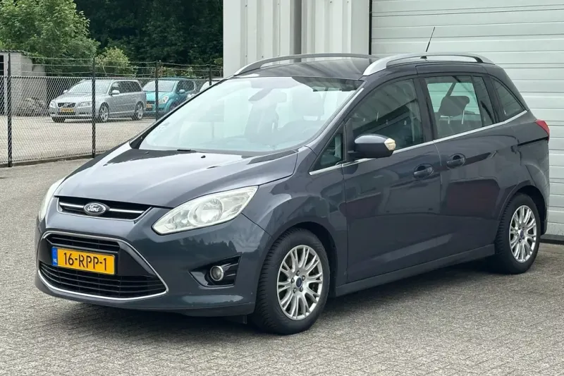 Ford Grand C-Max (2011)