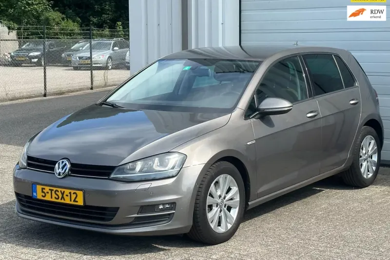 Volkswagen Golf (2014)