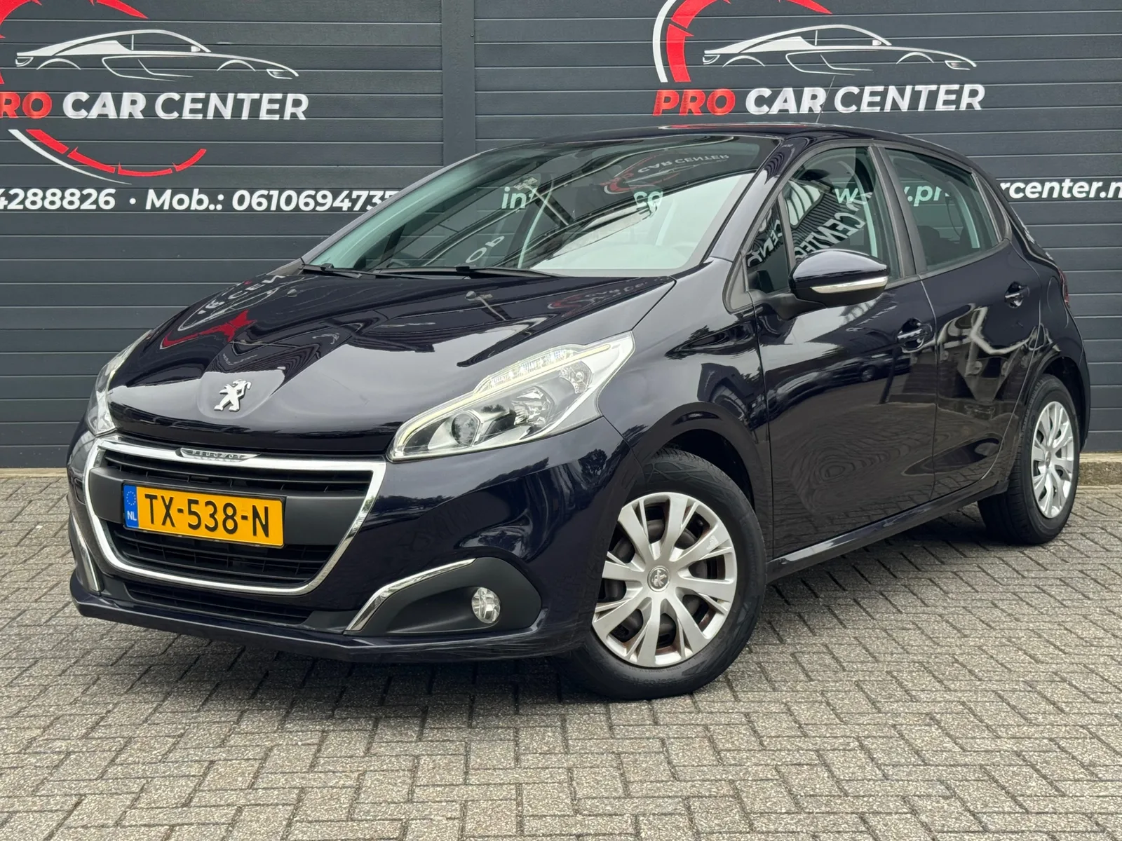 Peugeot 208 (2018) — foto 1