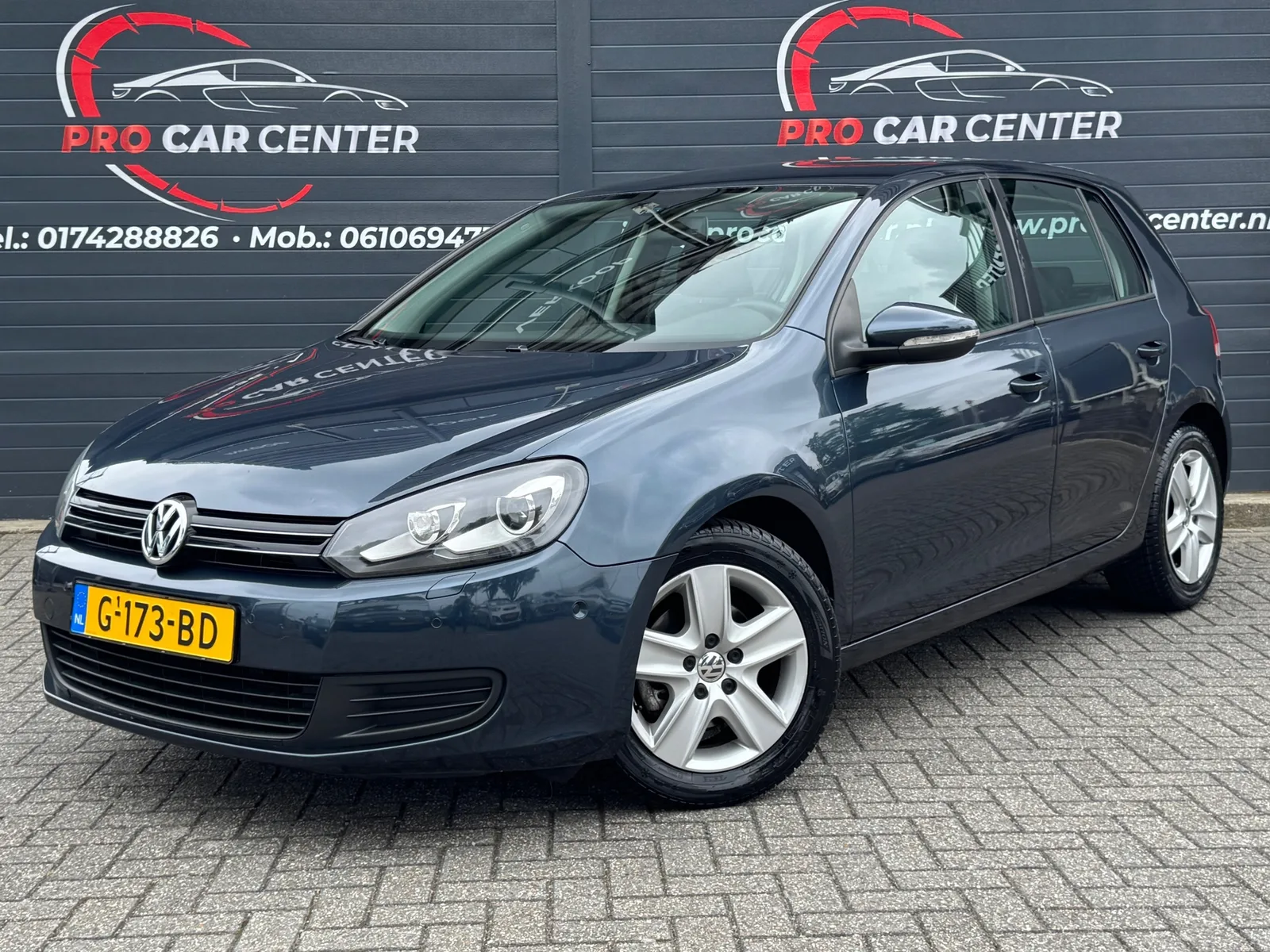 Volkswagen Golf (2010) — foto 1
