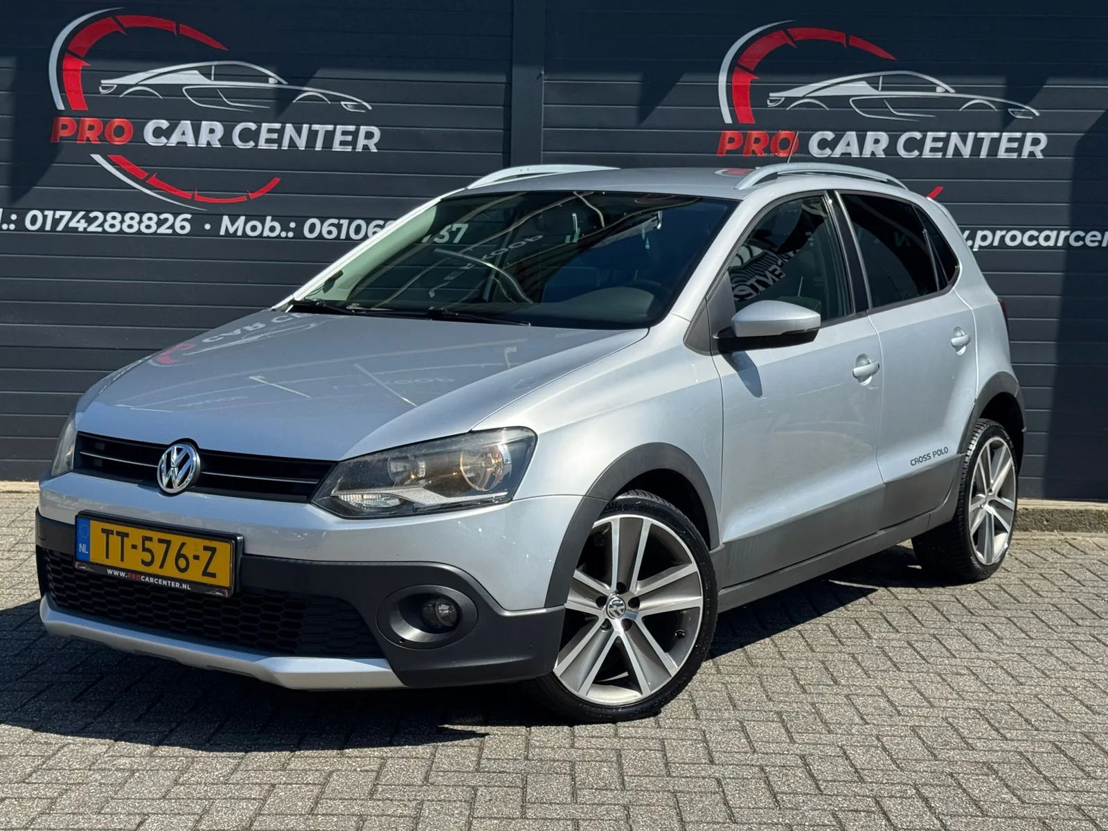 Volkswagen Polo (2011) — foto 1