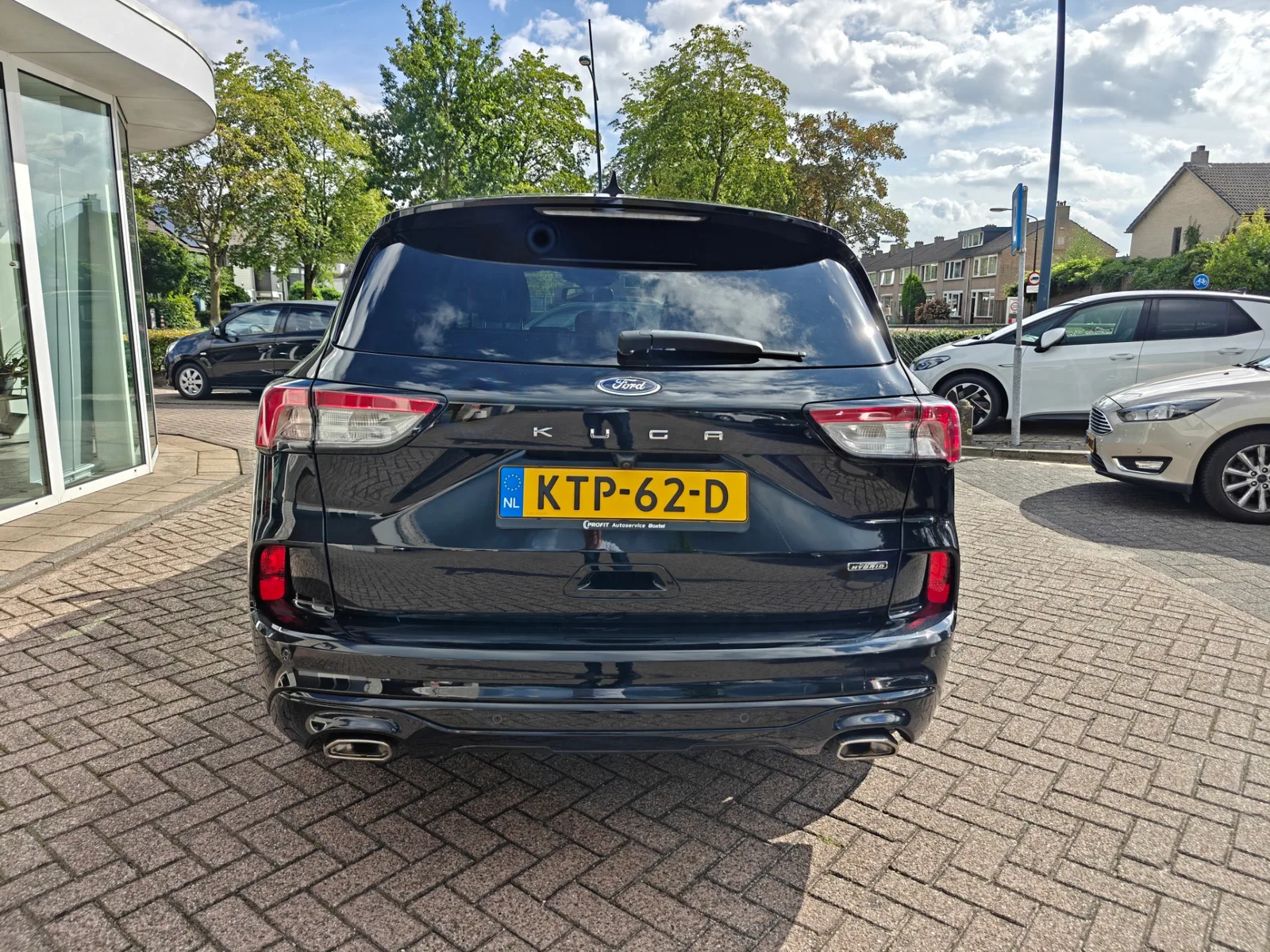 Ford Kuga (2023) — foto 1