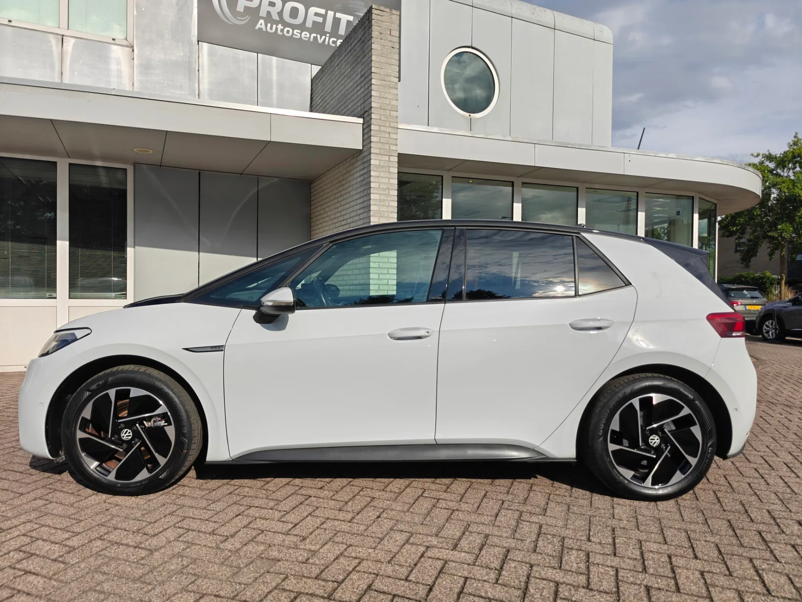 Volkswagen ID.3 (2022) — foto 1