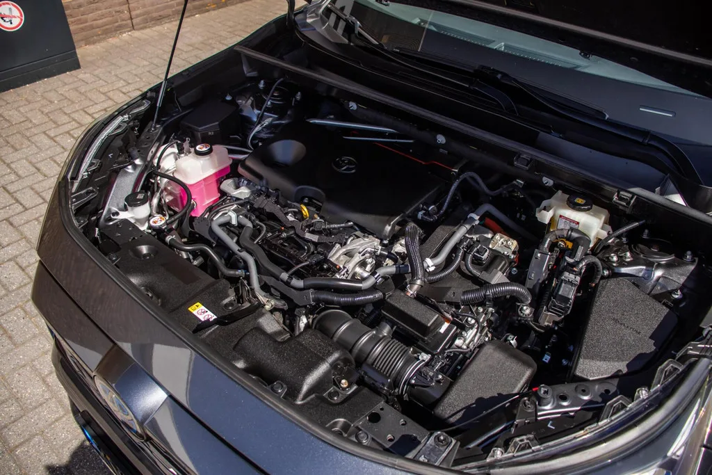 Toyota RAV4 (2019) — foto 1