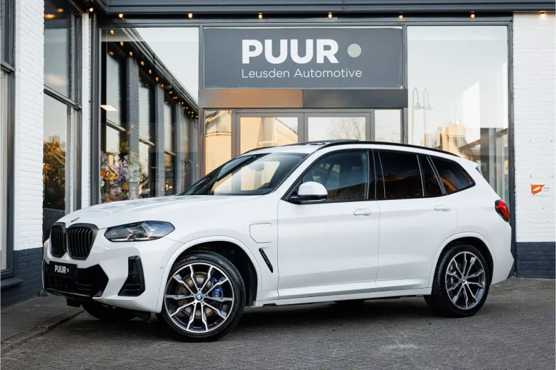 BMW X3 (2023)
