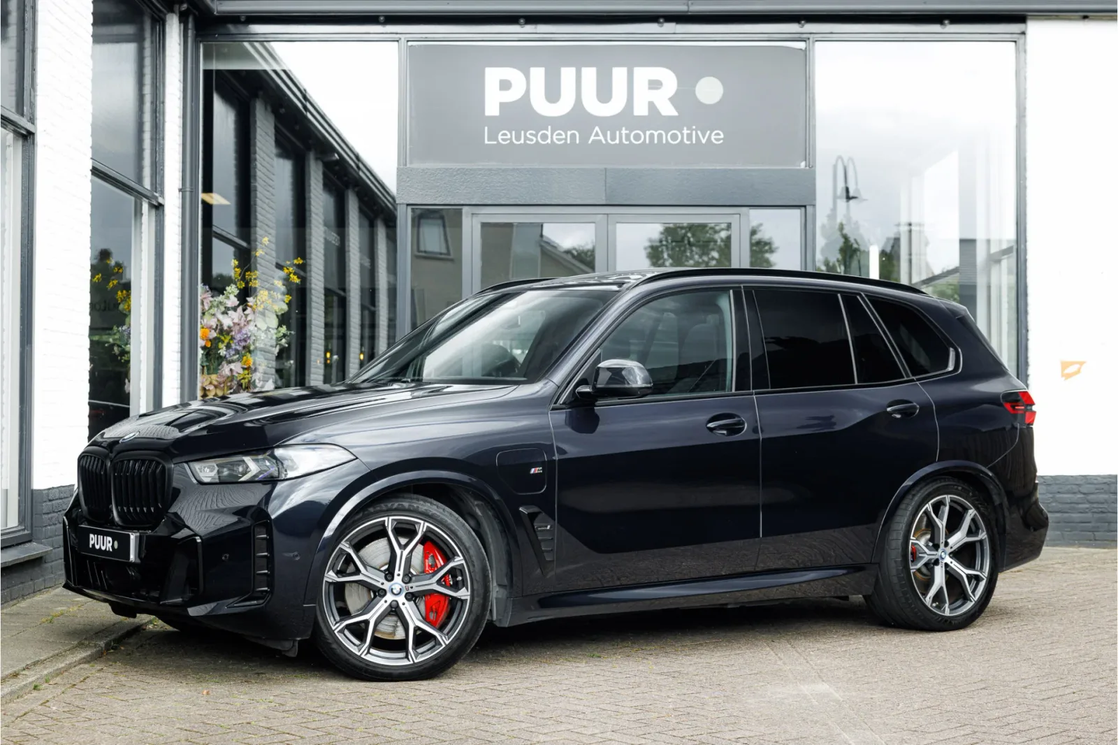 BMW X5 (2024) — foto 1