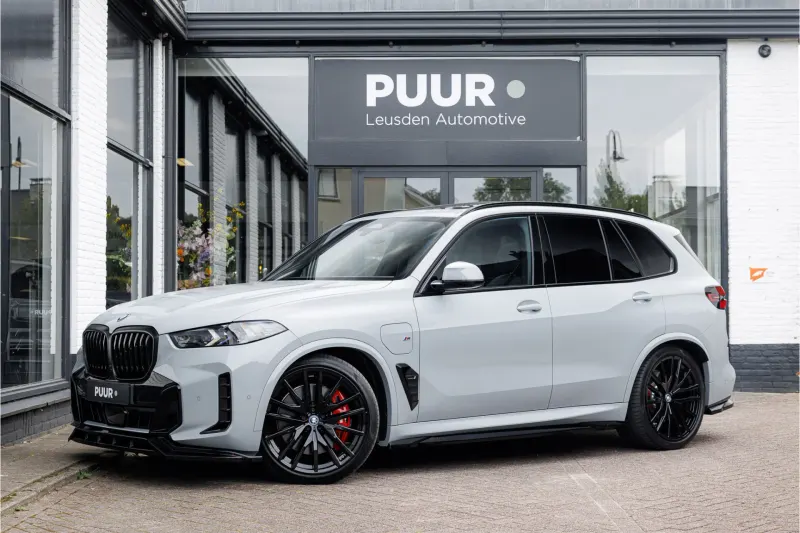 BMW X5 (2024)
