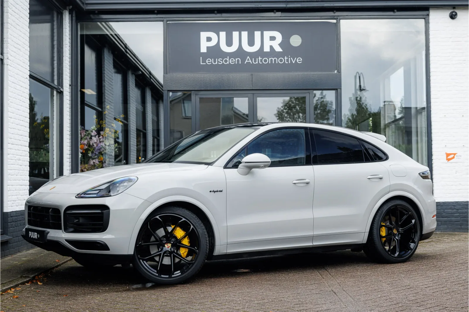 Porsche Cayenne (2022) — foto 1