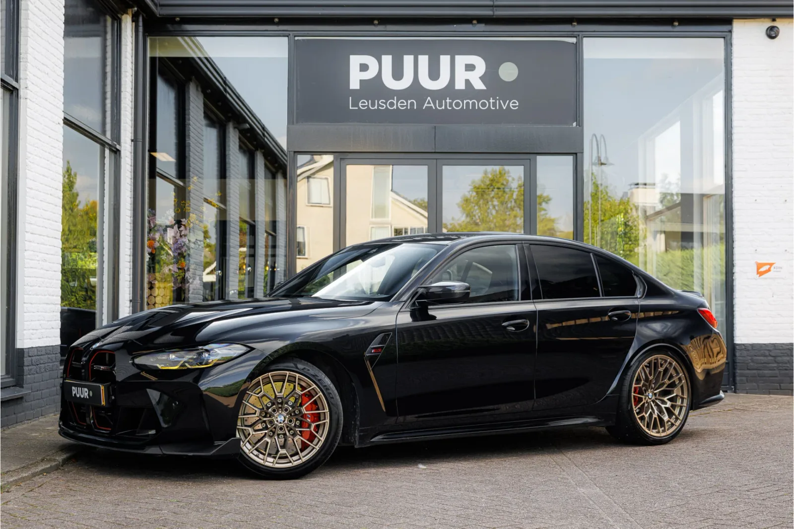 BMW M3 (2023) — foto 1