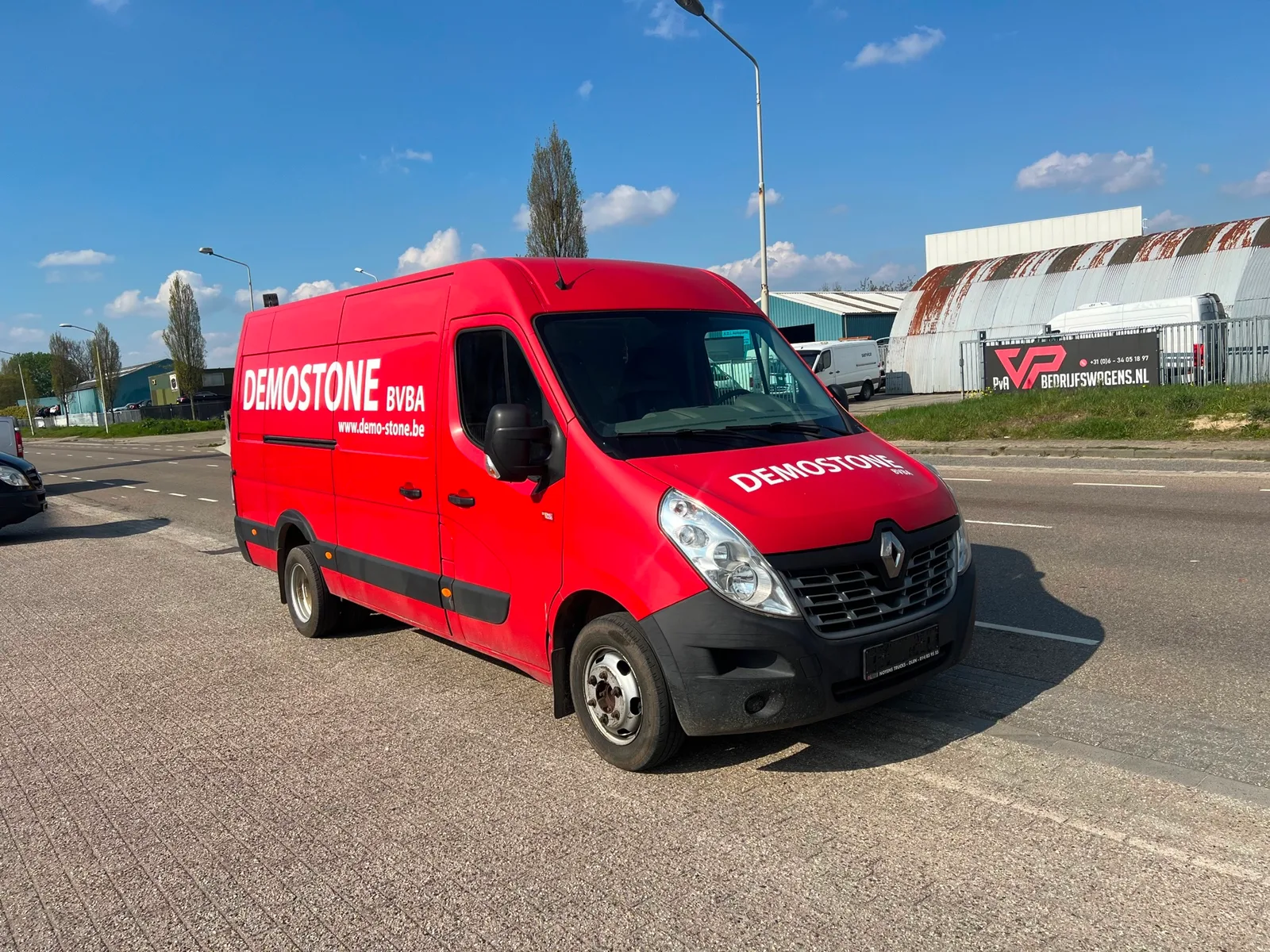 Renault Master (2017) — foto 1