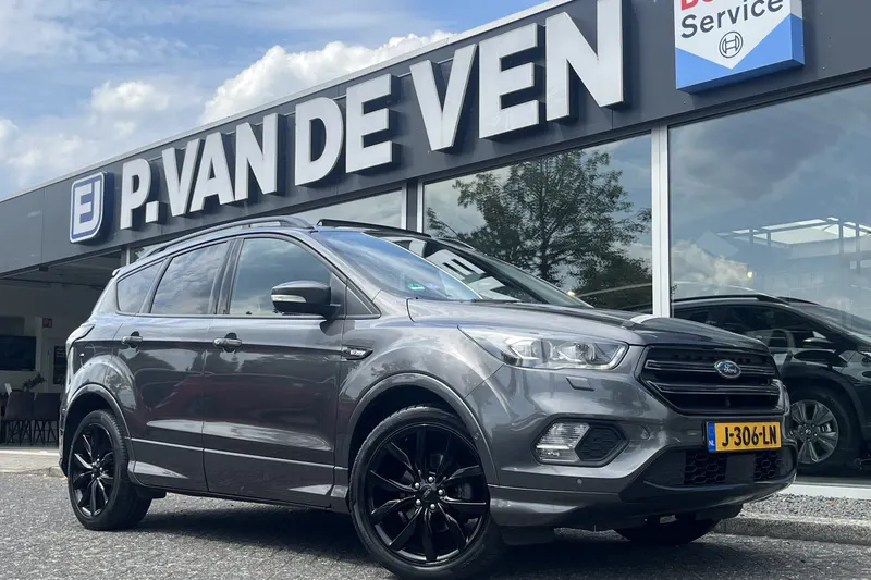 Ford Kuga (2017)