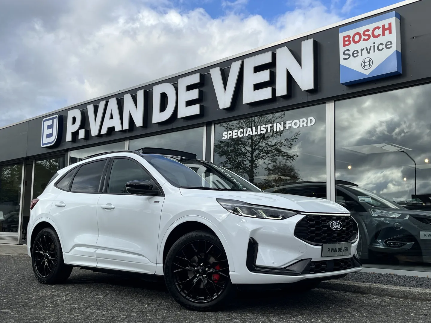 Ford Kuga (2026) — foto 1