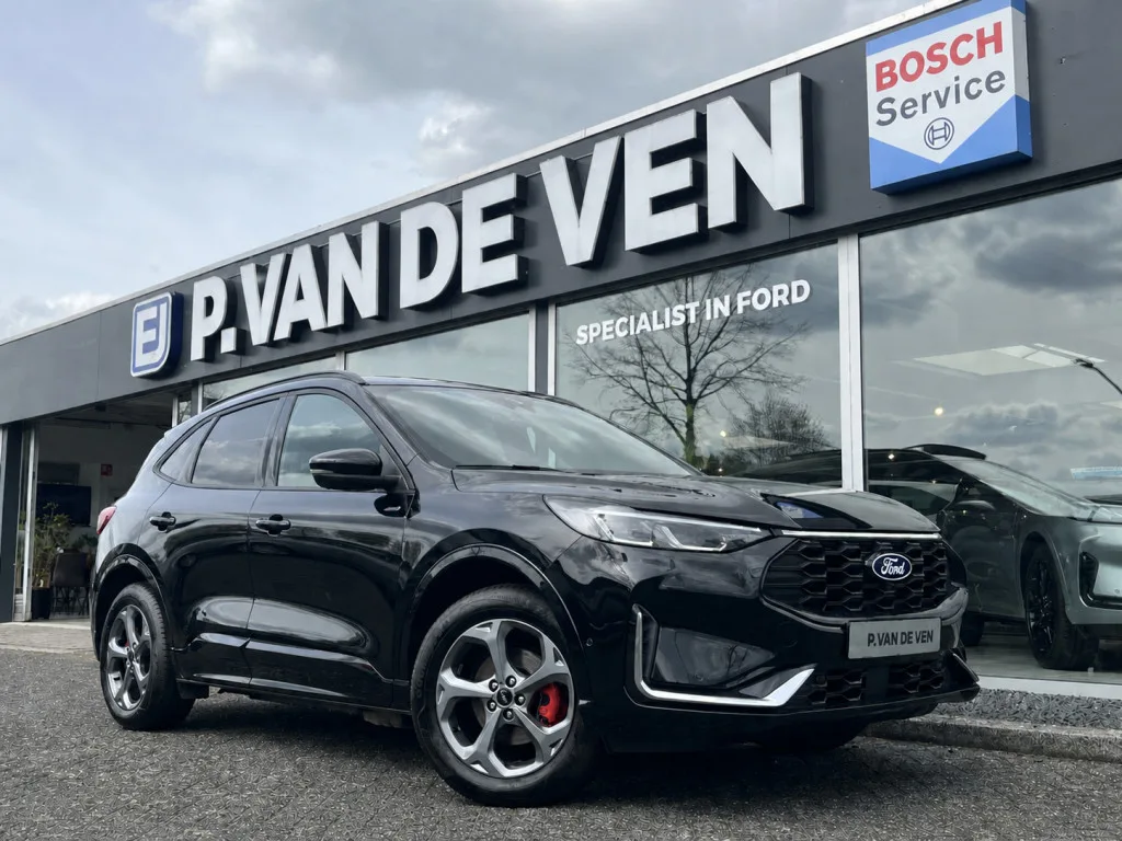 Ford Kuga (2024) — foto 1
