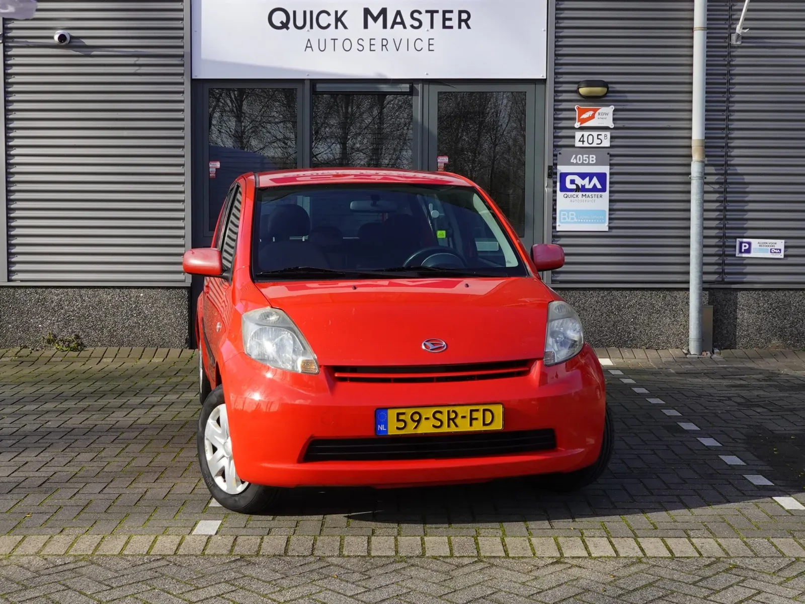 Daihatsu Sirion (2006) — foto 1