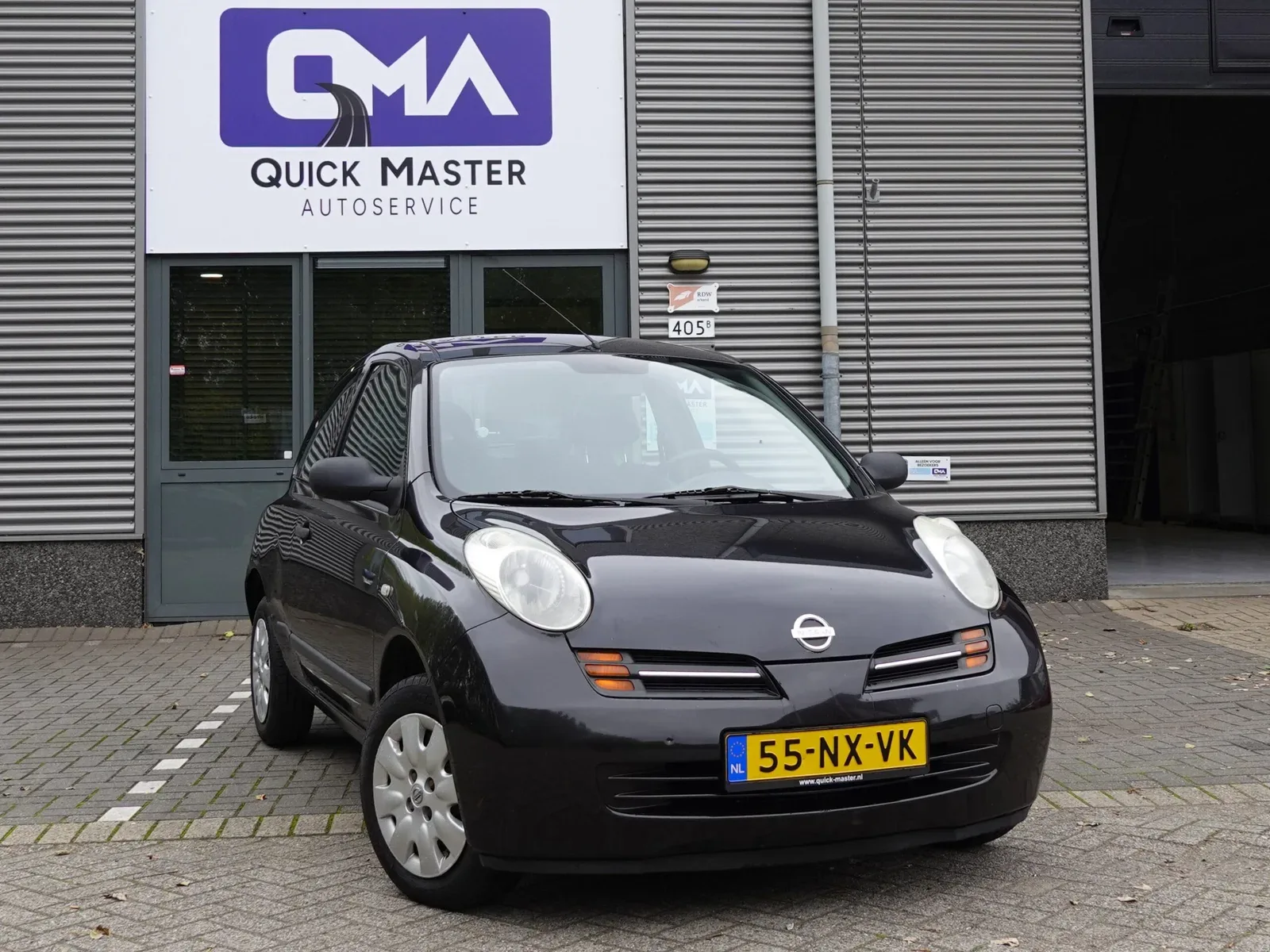 Nissan Micra (2004) — foto 1