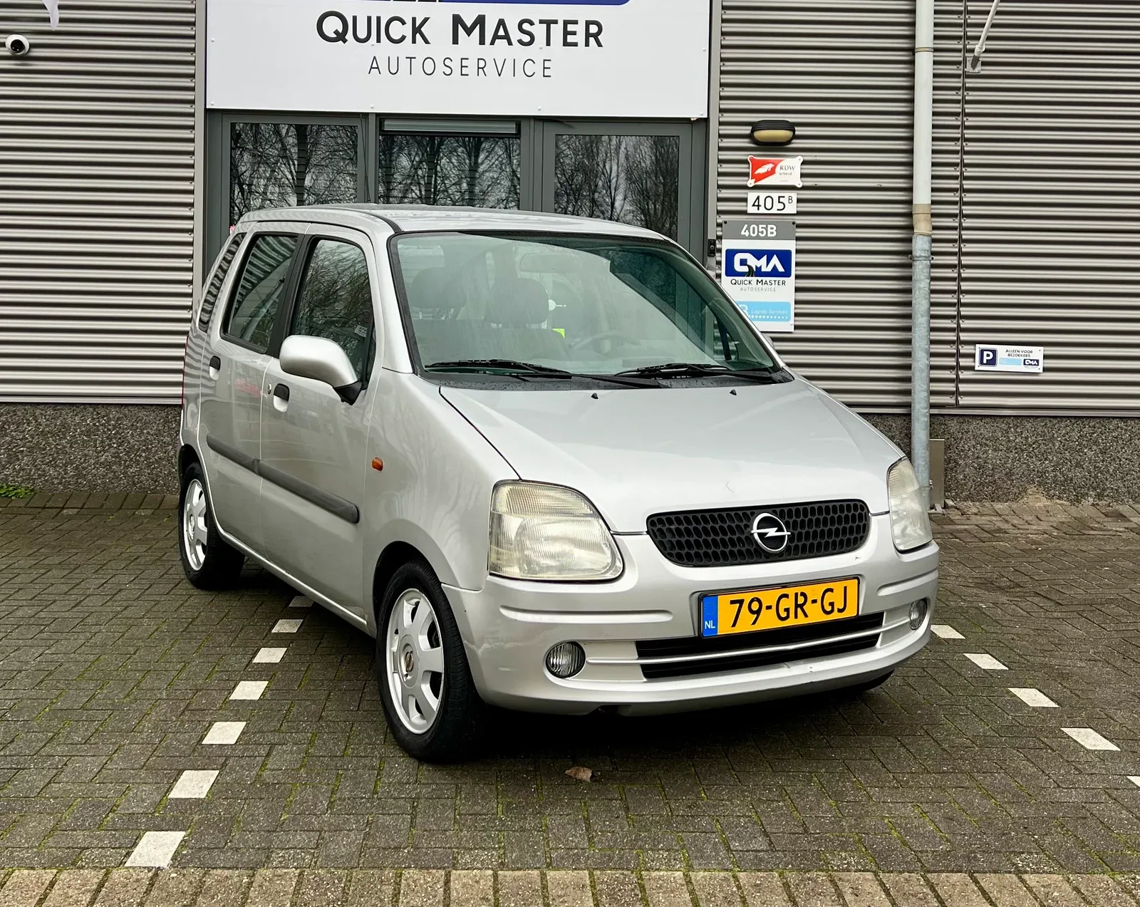 Opel Agila (2001) — foto 1