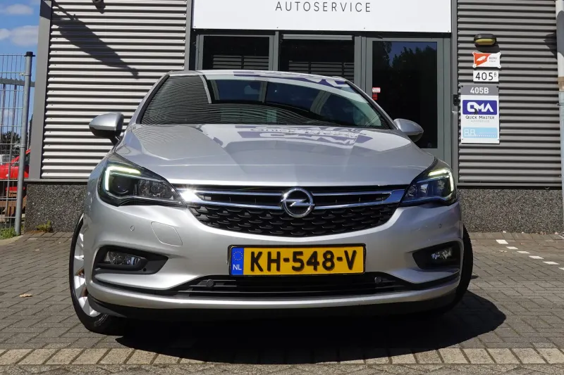 Opel Astra (2016)