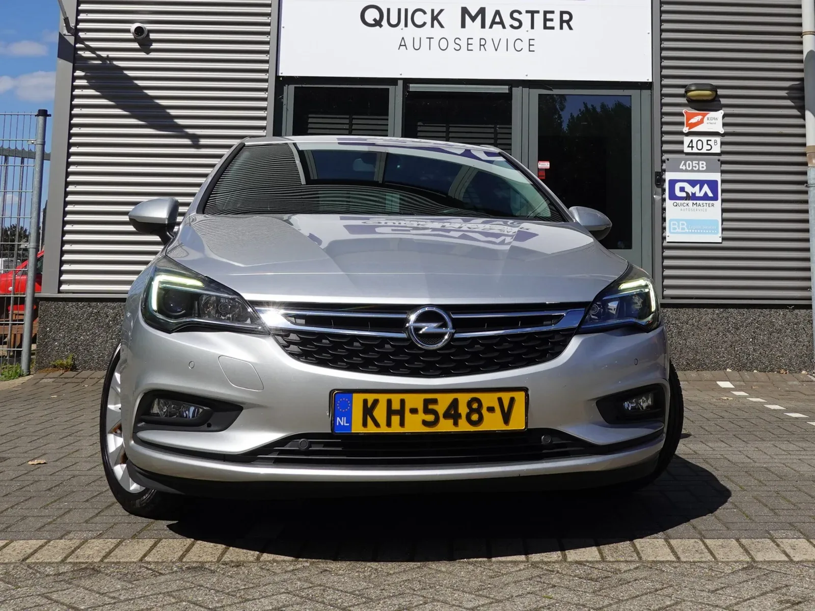 Opel Astra (2016) — foto 1