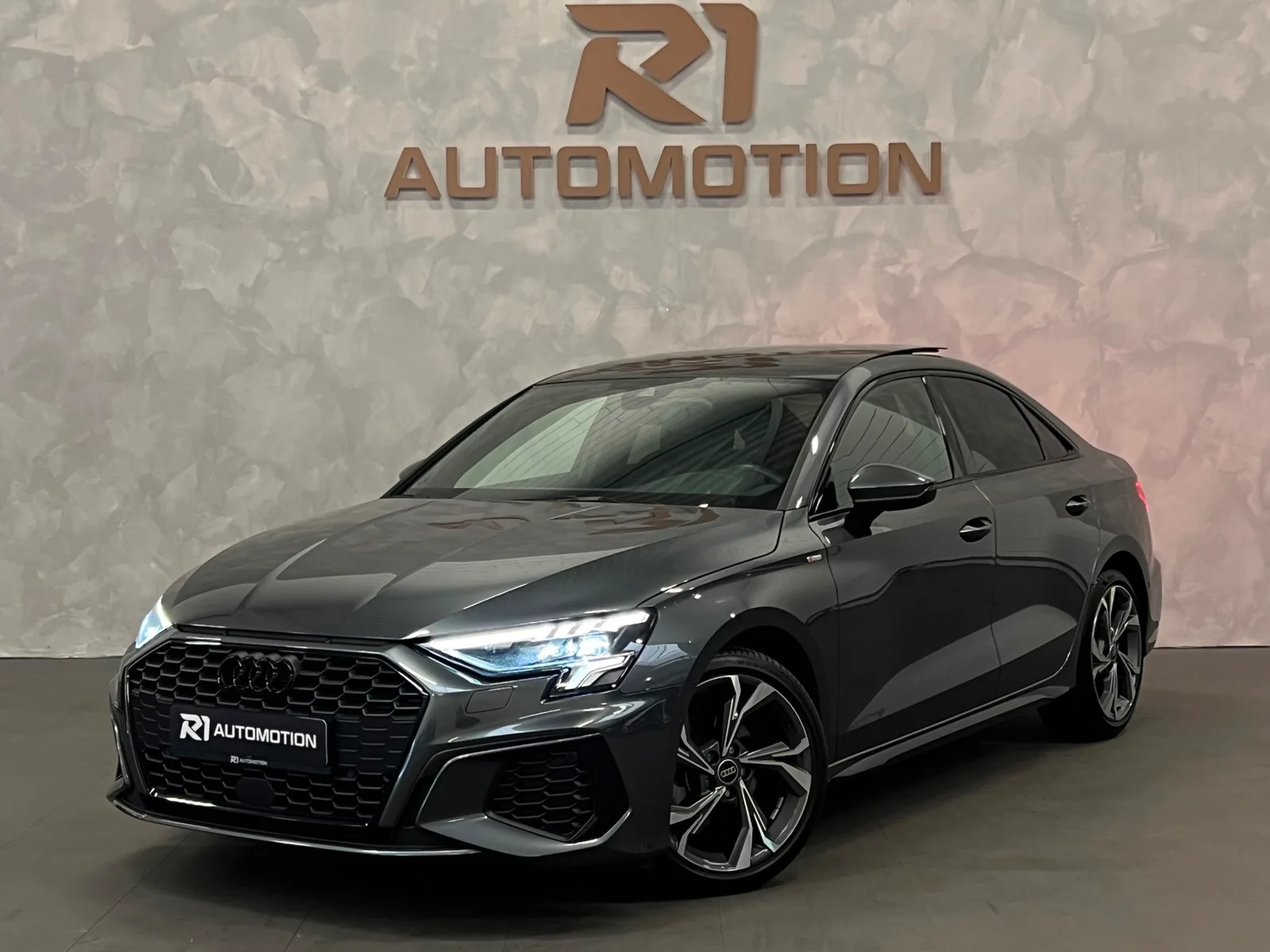 Audi A3 (2023) — foto 1