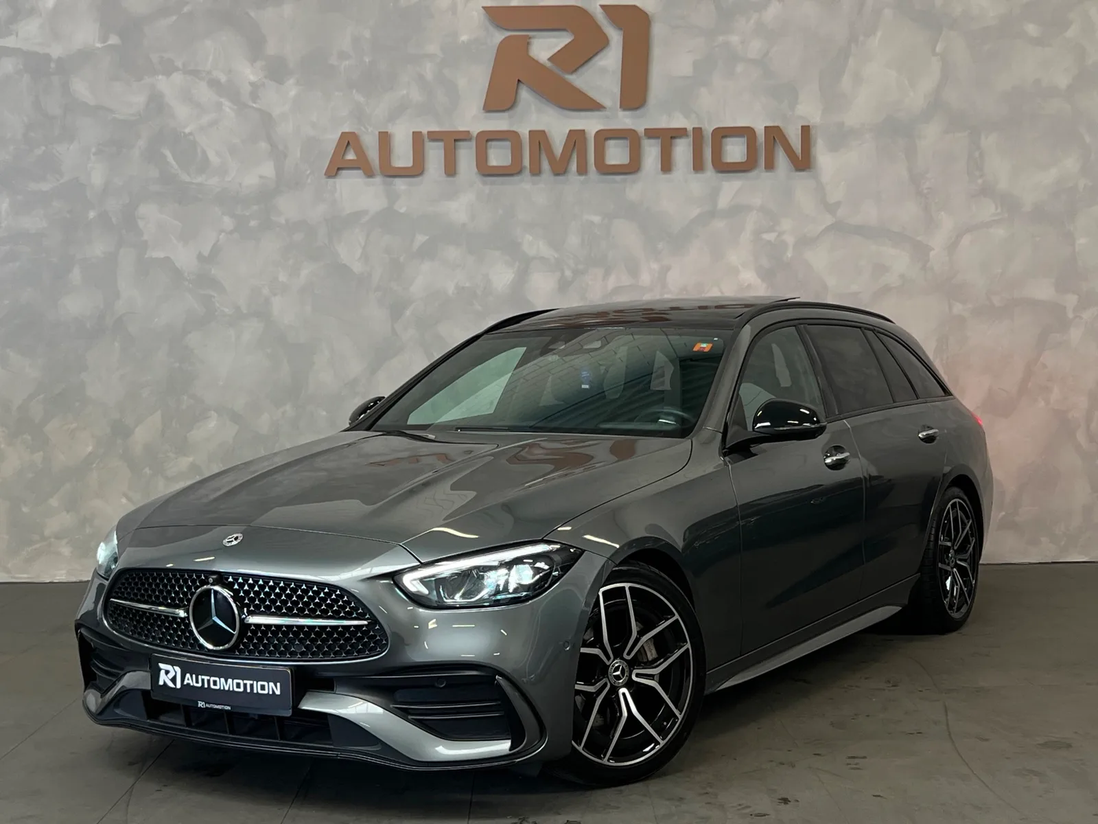 Mercedes-Benz C-Klasse (2023) — foto 1