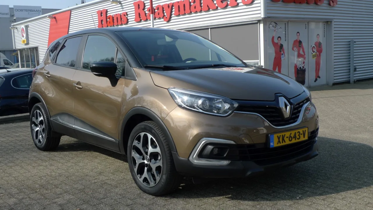 Renault Captur (2018) — foto 1