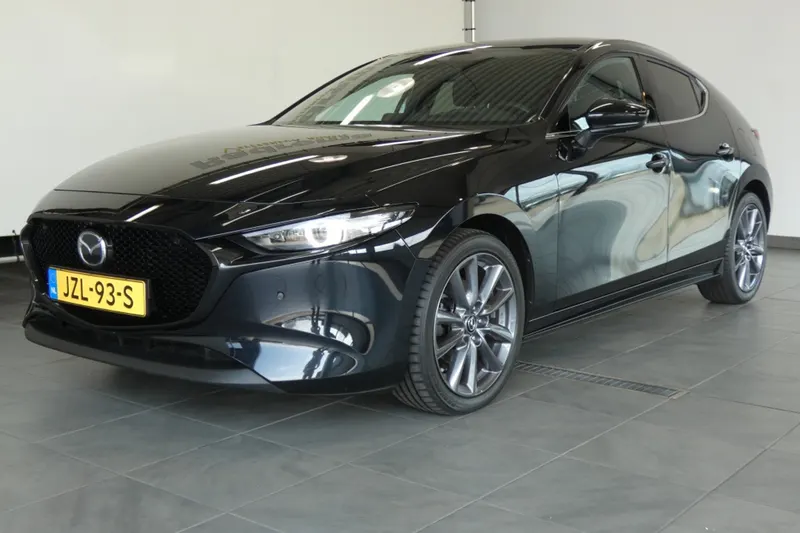 Mazda 3 (2023)