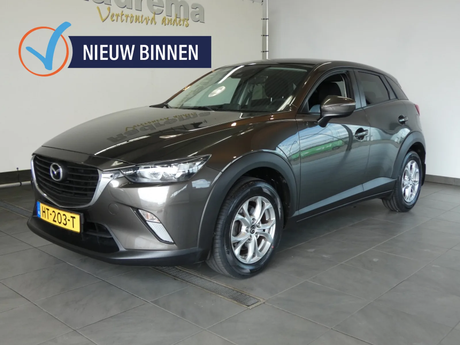 Mazda CX-3 (2015) — foto 1