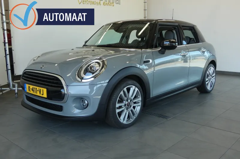 MINI Cooper (2021)