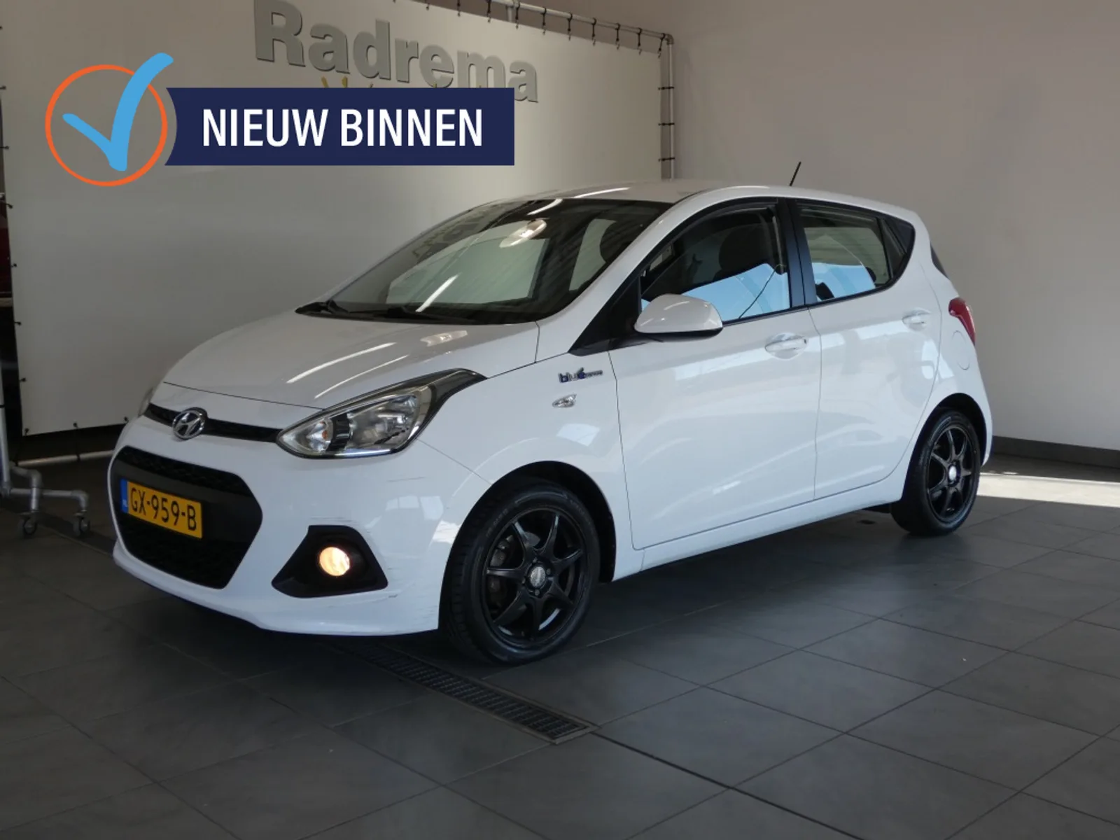 Hyundai i10 (2015) — foto 1