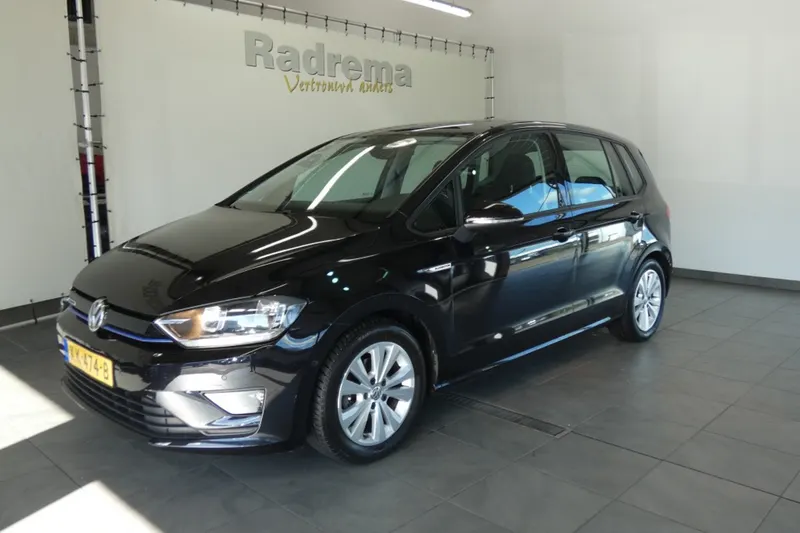 Volkswagen Golf Sportsvan (2016)