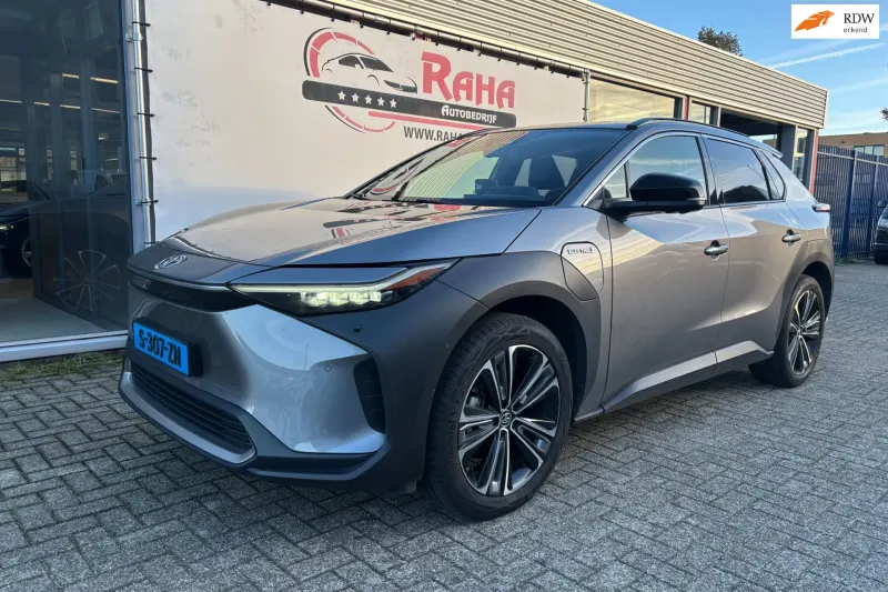 Toyota bZ4X (2023)