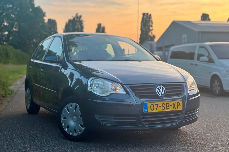 Volkswagen Polo (2005)