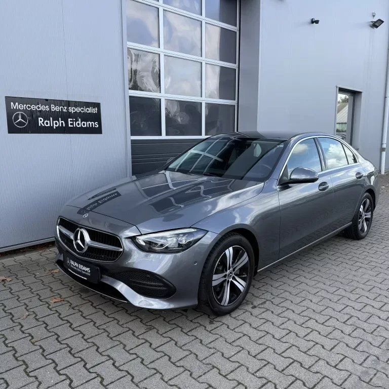 Mercedes-Benz C-Klasse (2025) — foto 1