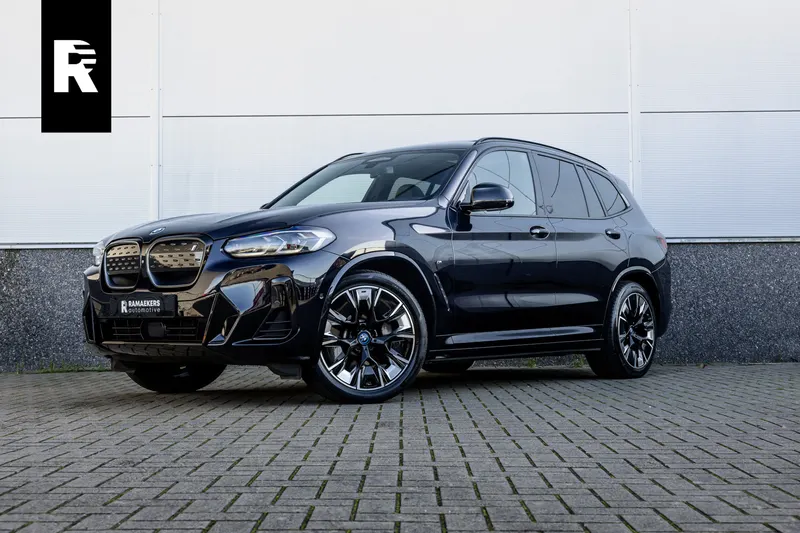 BMW iX3 (2022)