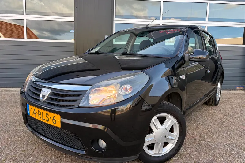 Dacia Sandero (2011)
