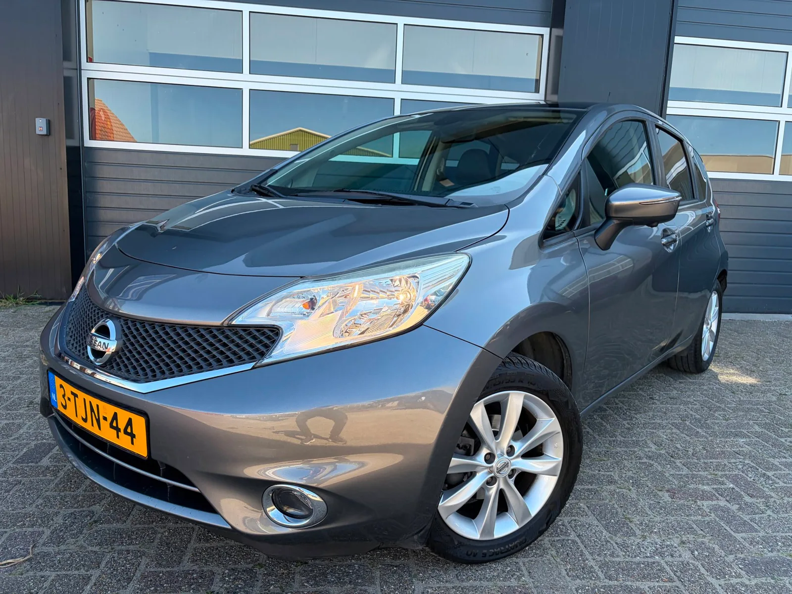 Nissan Note (2014) — foto 1