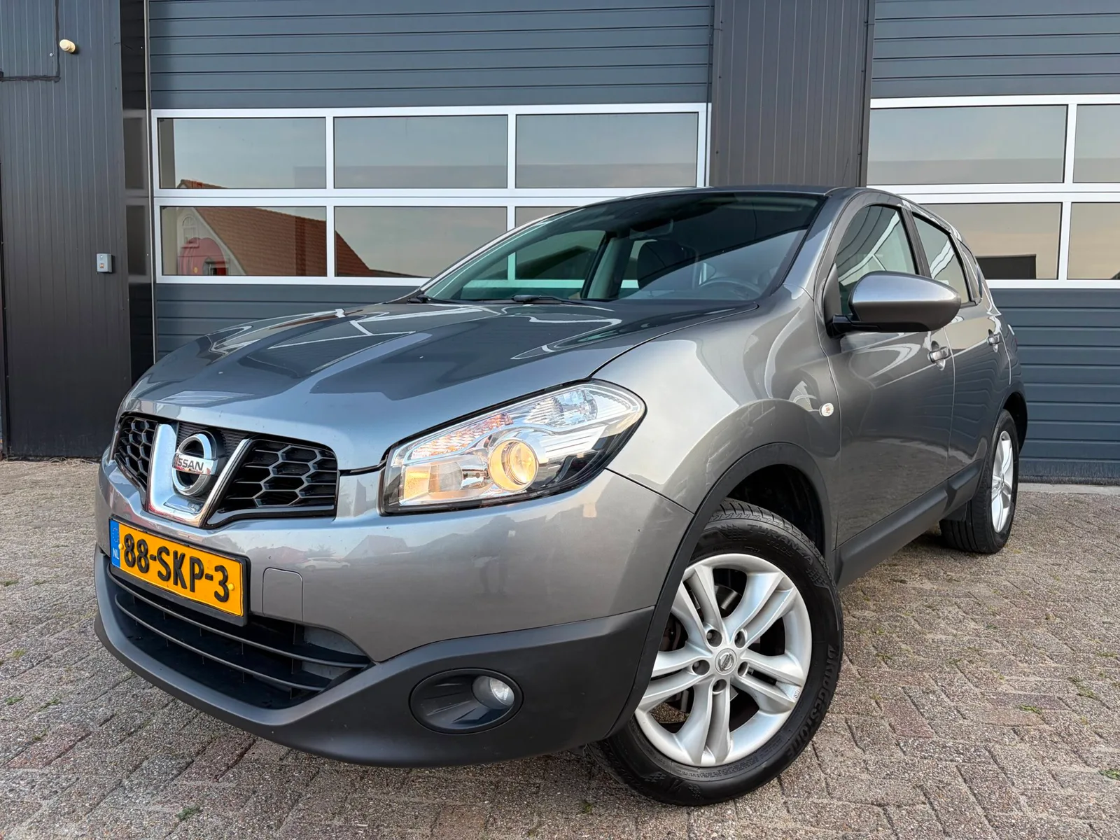 Nissan Qashqai (2011) — foto 1