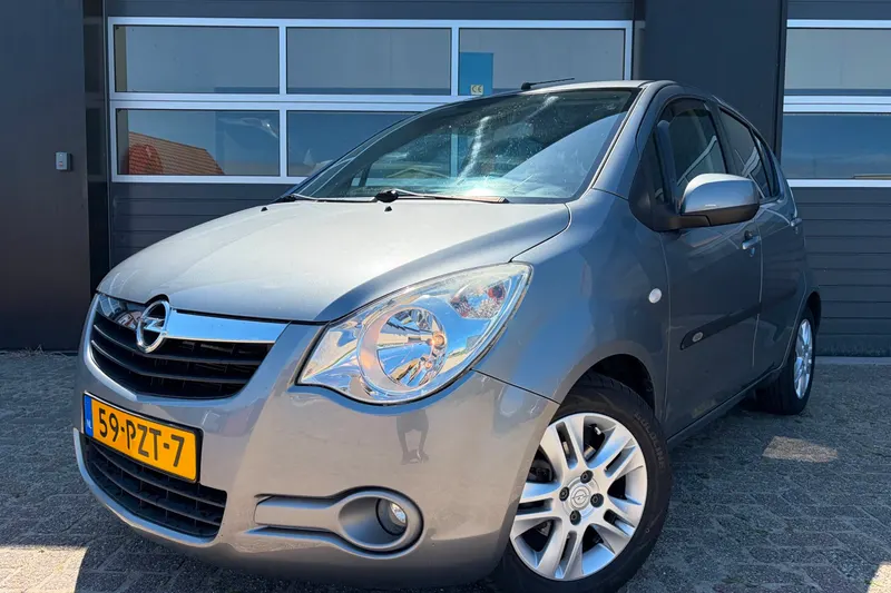 Opel Agila (2011)