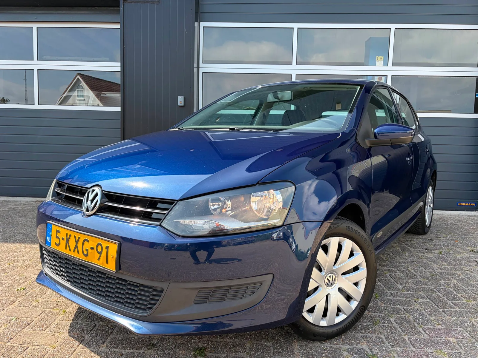 Volkswagen Polo (2013) — foto 1