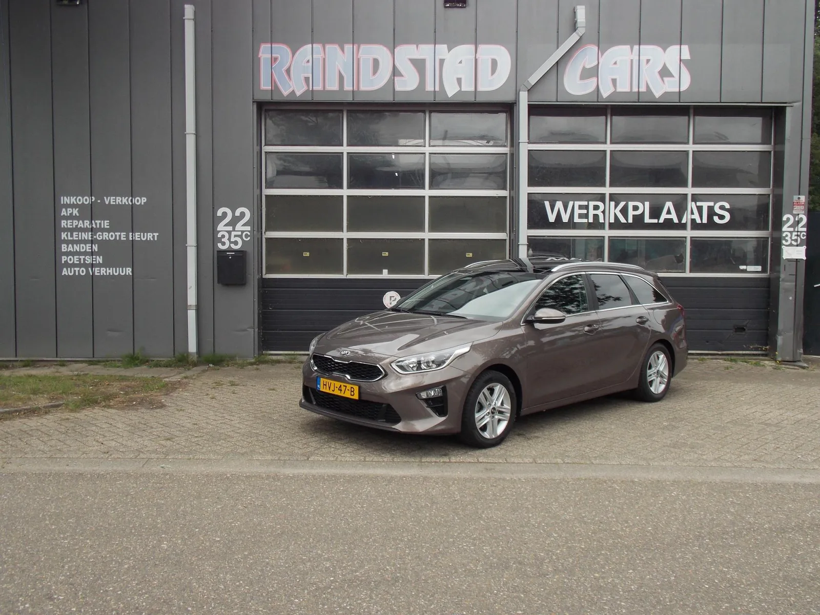 Kia Ceed Sportswagon (2021) — foto 1