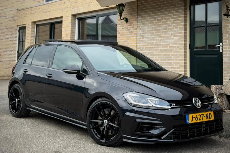 Volkswagen Golf (2019)