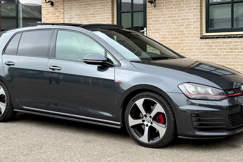 Volkswagen Golf (2015)