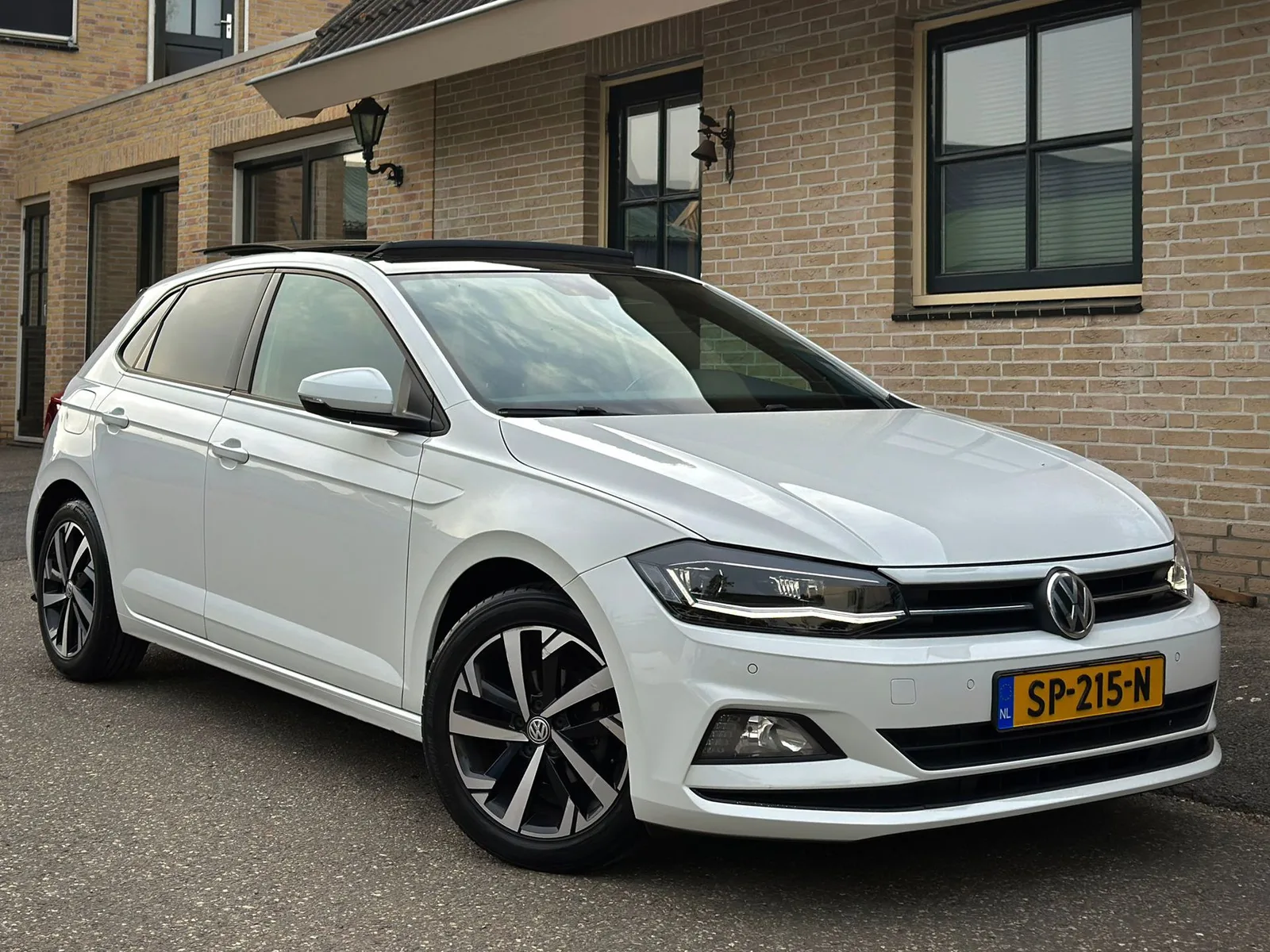 Volkswagen Polo (2018) — foto 1