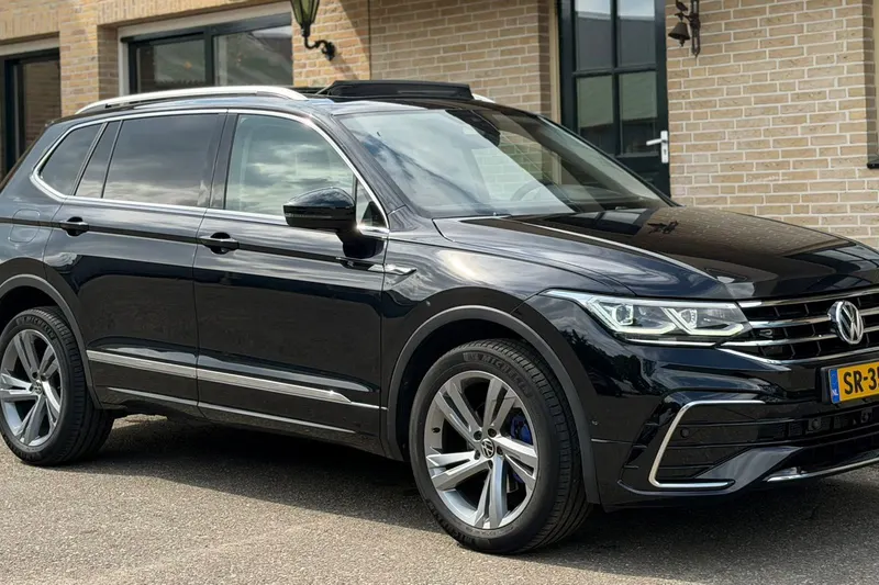 Volkswagen Tiguan (2018)