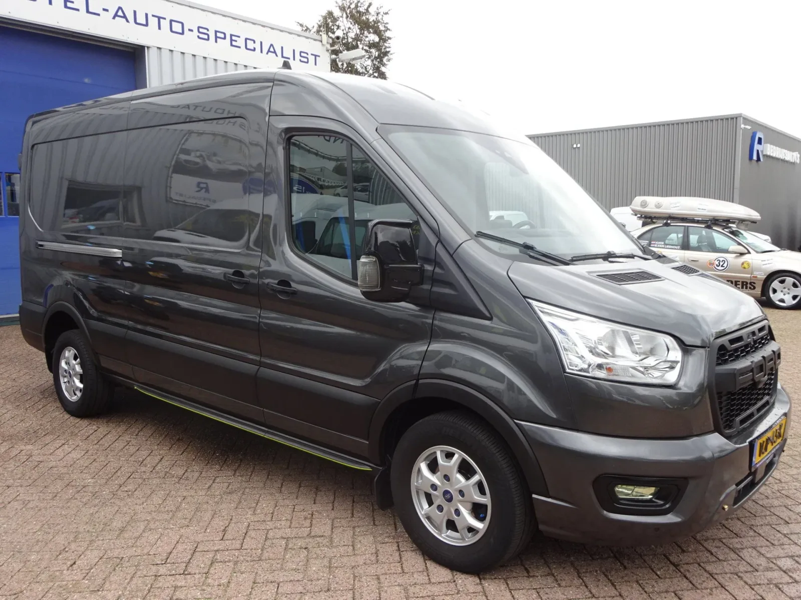 Ford Transit (2021) — foto 1
